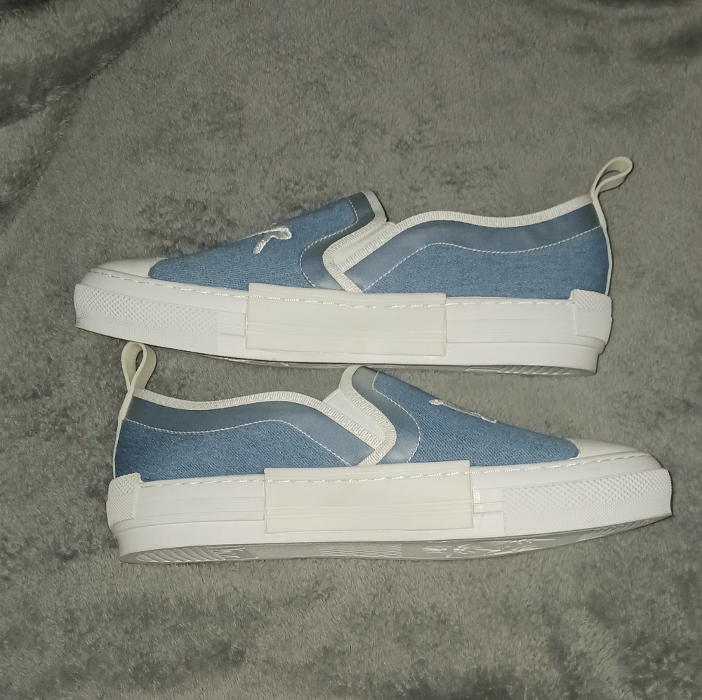 Dior Blue Canvas Sneakers with White Accents - Picture 3 of 7